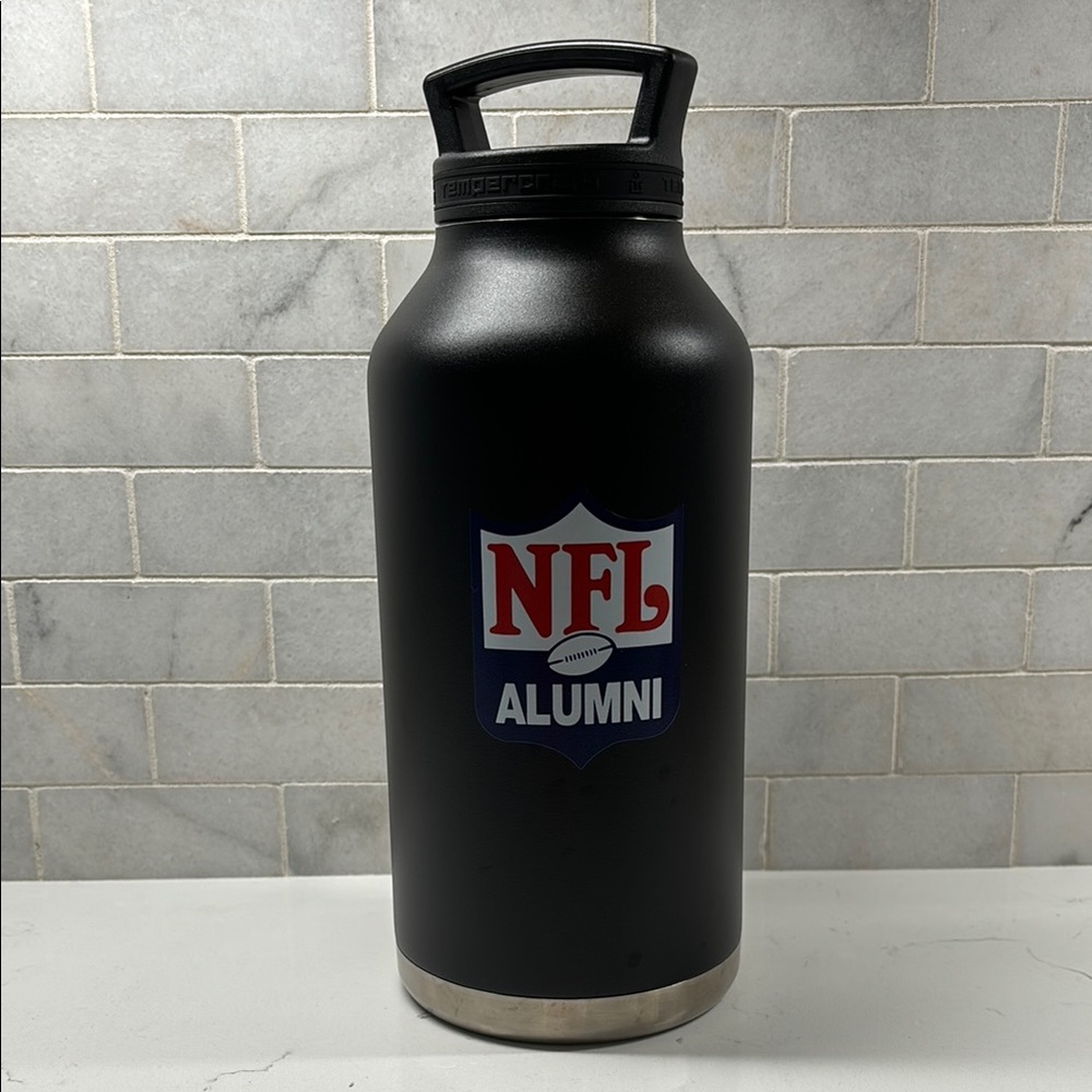 NFL Alumni Black Stainless Steel Water Bottle – 64oz by Tempercraft